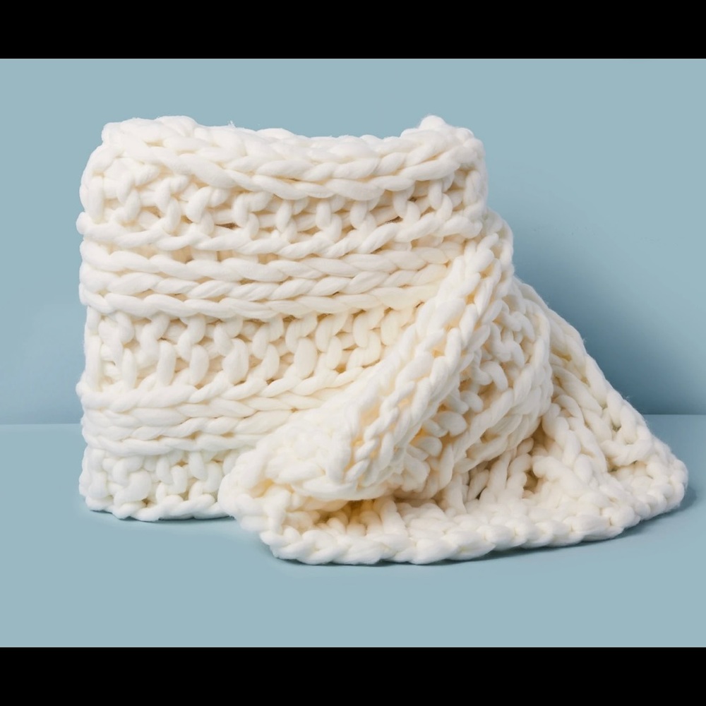 NWT Summer & Rose Chunky Cable Knit Throw White